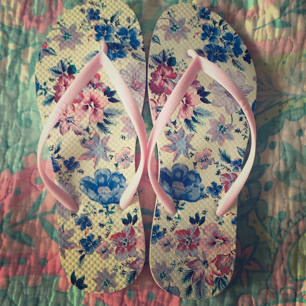 These are flowered design flip flop, from gap.